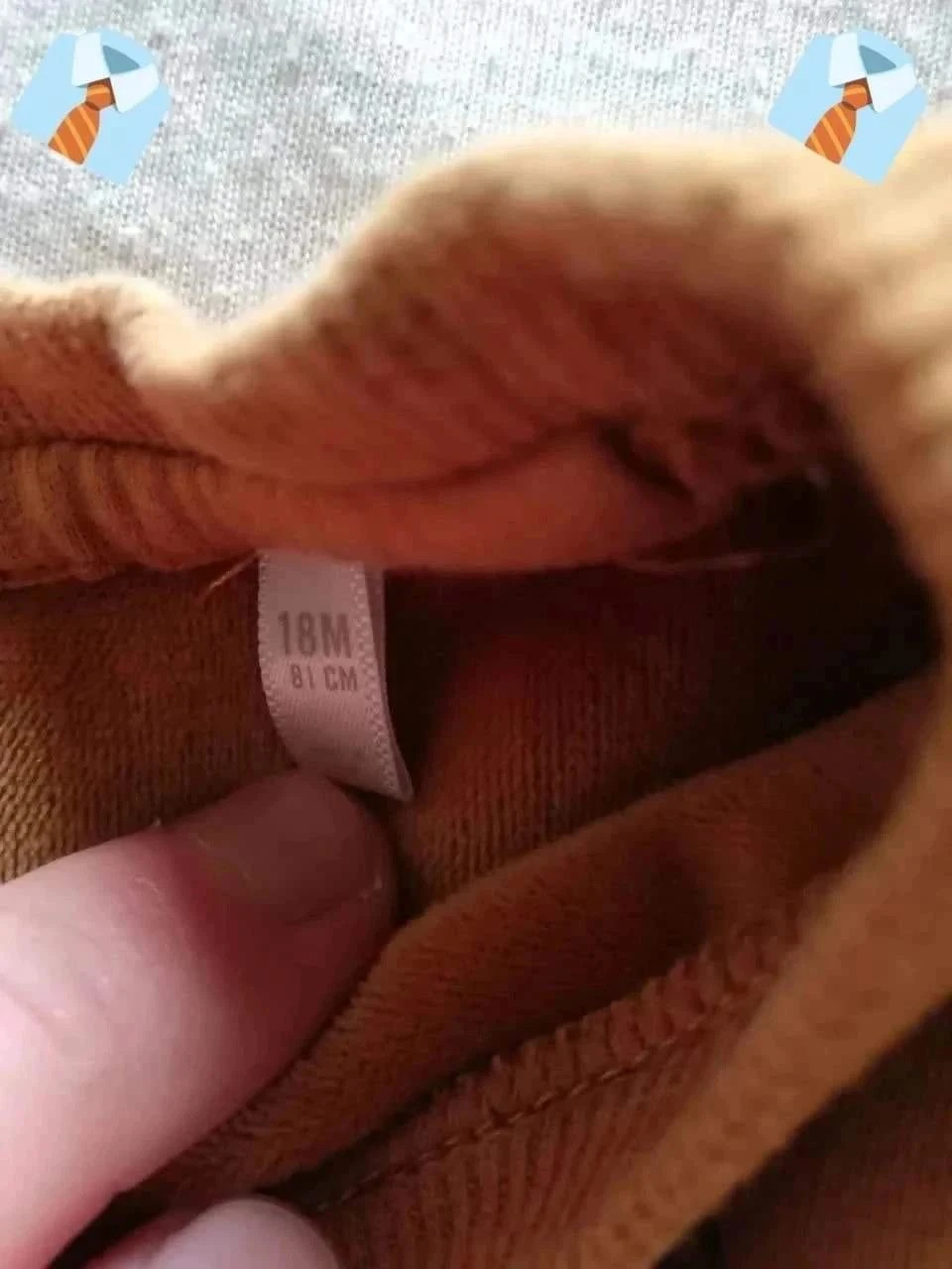 Trui Vos Lange Mouwen 18 Maanden Zeer goede staat Baby Mosterd – photo 2